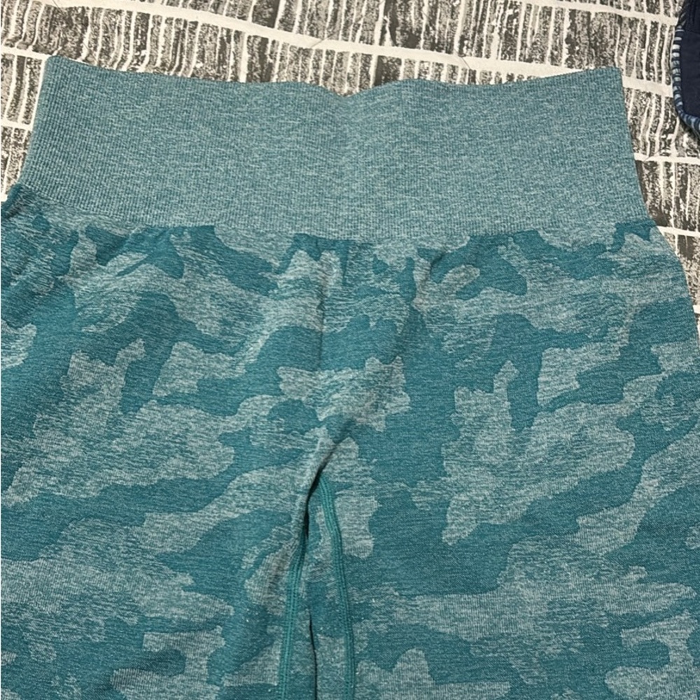 NVGTN shorts size medium, great condition!